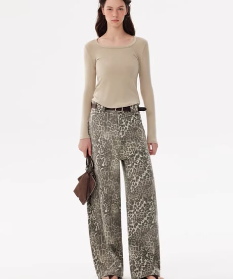 Leopard Washed Curved Wide Pants