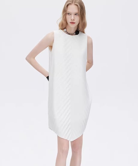 Bias Stitch Sleeveless Dress