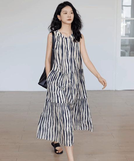 Halter Neck Resort Dress  / 2colors