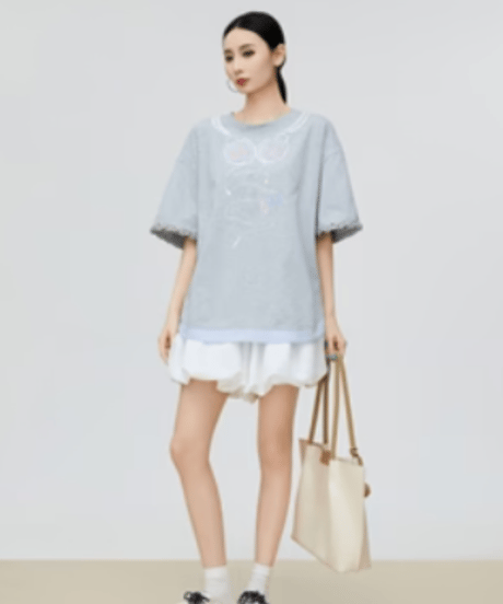 Trompe-L'oeil Headphone Graphic Tee