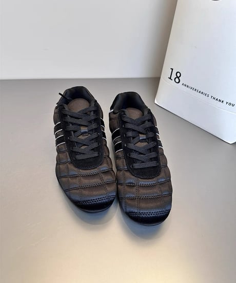 Quilted Low-Cut Lace-Up Sneakers / 4colors