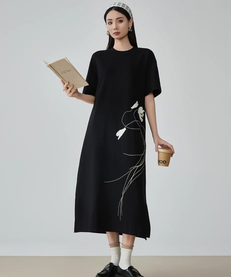 Art Flower Line Maxi Dress
