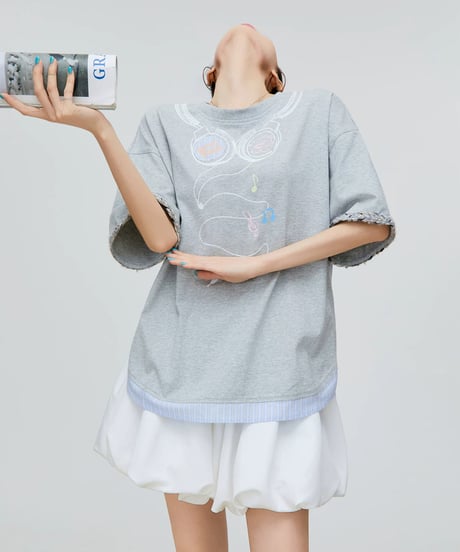Trompe-L'oeil Headphone Graphic Tee