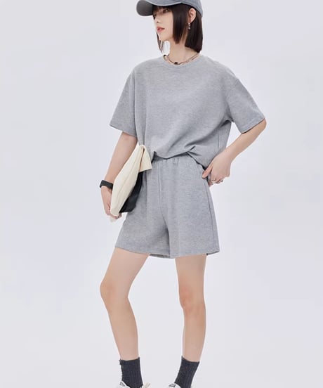 Relaxed Oversized T-Shirt / Shorts Setup