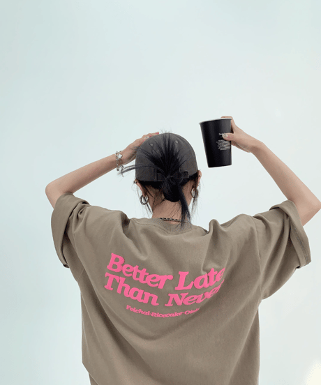 Pink Graphic Back Print Oversized T-Shirt / 2colors