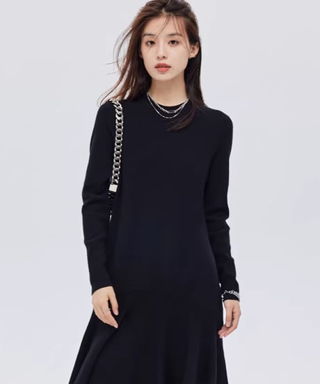 Flare Design Long-Sleeve Knit Dress
