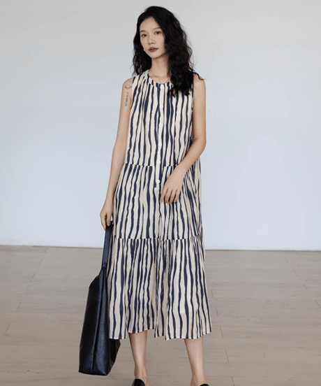 Halter Neck Resort Dress  / 2colors