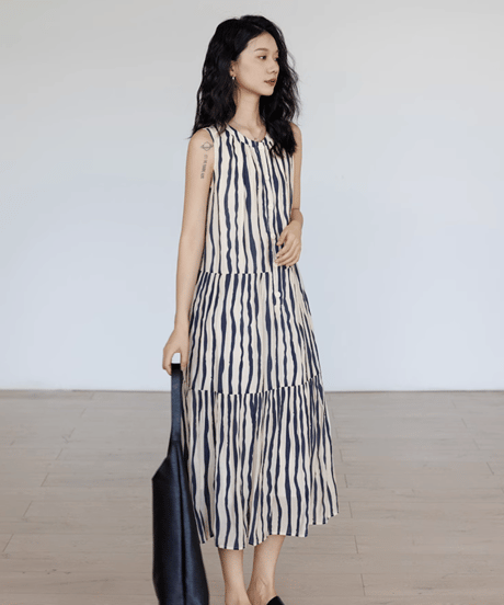 Halter Neck Resort Dress  / 2colors