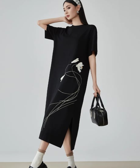 Art Flower Line Maxi Dress