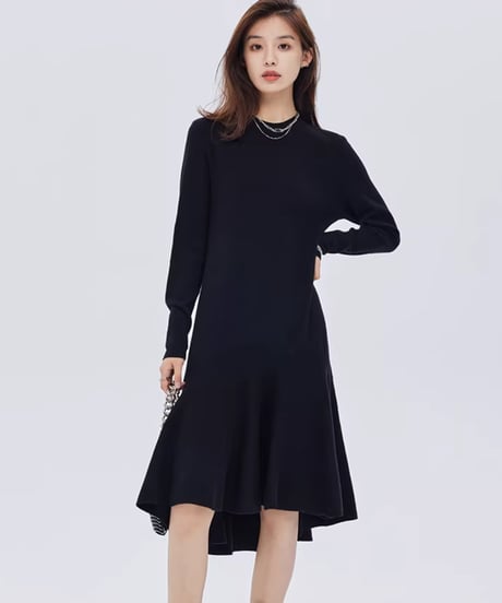 Flare Design Long-Sleeve Knit Dress