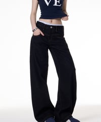 Wide Curved Denim Pants