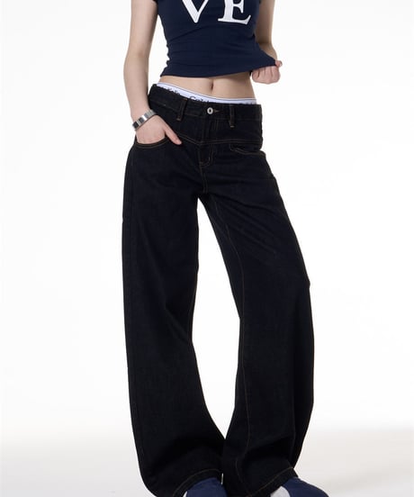 Wide Curved Denim Pants