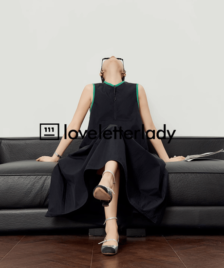 Contrast Trim Sleeveless Tiered Maxi Dress