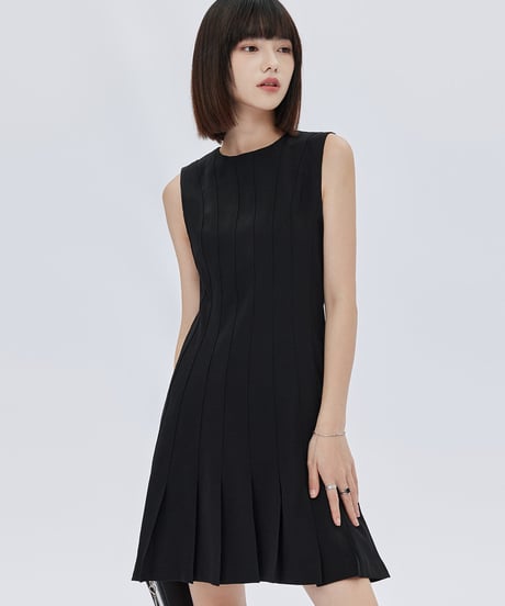 Round Neck Sleeveless Dress