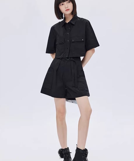 Cropped Short-Sleeve Shirt & Wide Shorts Setup