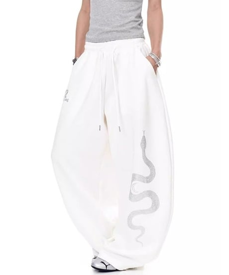 Snake Rhinestone Wide Curve Sweat Pants / 2colors