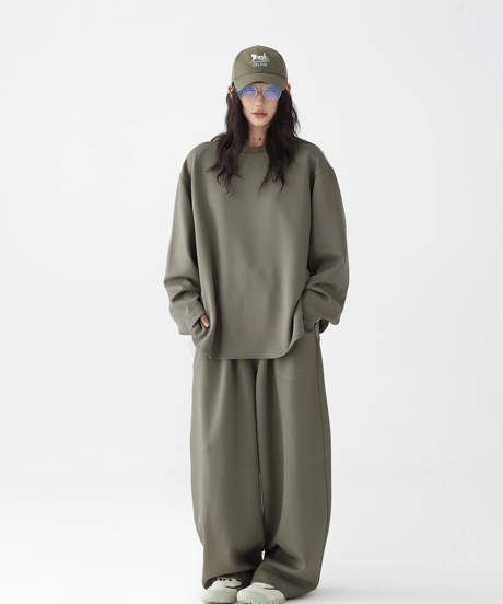 Oversized Relaxed Silhouette Setup / Loose Top & Wide Pants