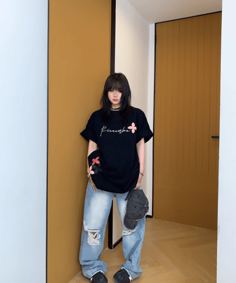Flower Patch Oversized T-Shirt  / 2colors