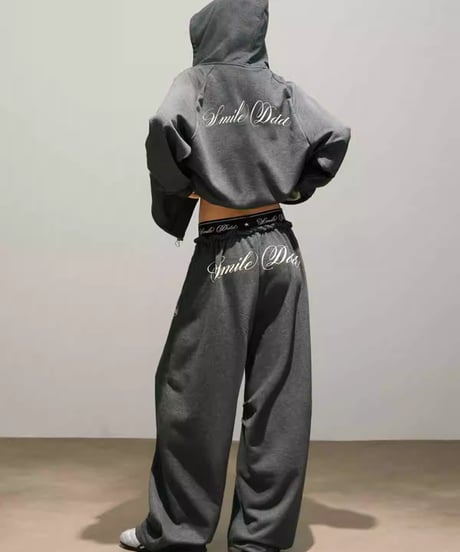 Street Logo Zip Hoodie & Double Waist Sweatpants  / 2colors