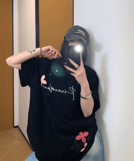 Flower Patch Oversized T-Shirt  / 2colors