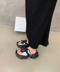 Sneaker-Like Platform Sandals / 2colors
