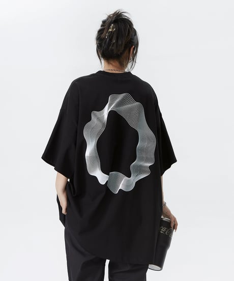 Back Graphic Loose Fit Street T-Shirt  / 2colors
