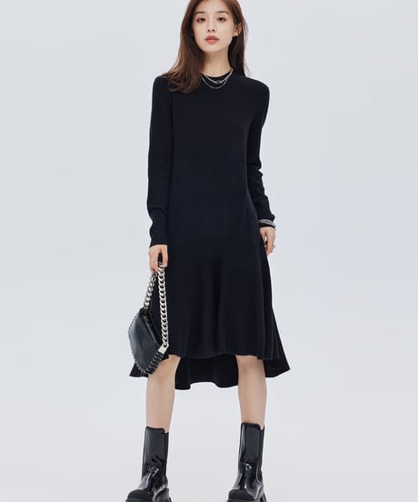 Flare Design Long-Sleeve Knit Dress