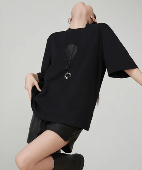 Minimal Graphic Oversized T-Shirt