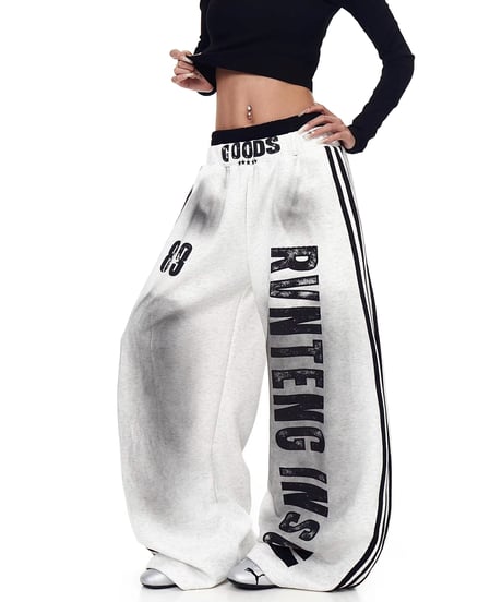 Double-waist Layered Lettering Sweat Pants / 2colors