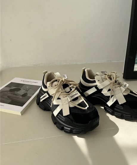 Platform Lace-Up Sneakers / 3colors
