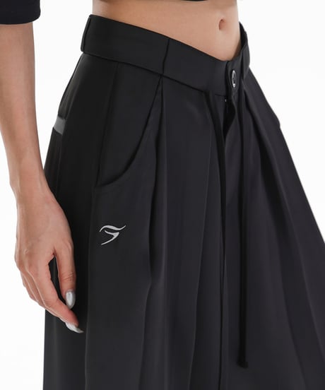 Drape Wide Silhouette Pants