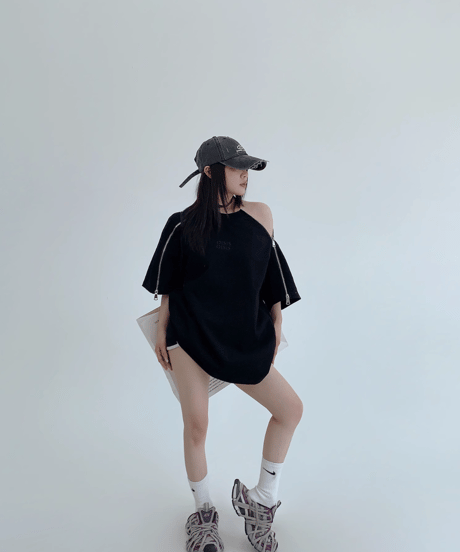 Shoulder Zip Oversize Tee  / 2colors