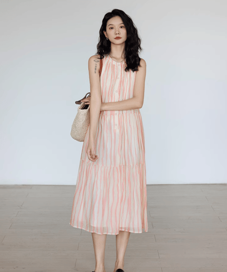 Halter Neck Resort Dress  / 2colors