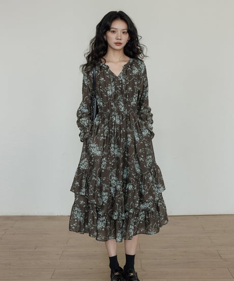 Vintage-Inspired Tiered Floral Midi Dress  / 3colors