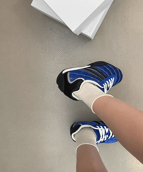 Quilted Low-Cut Lace-Up Sneakers / 4colors