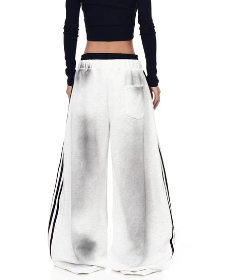 Double-waist Layered Lettering Sweat Pants / 2colors