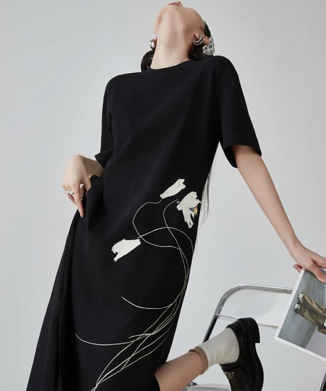 Art Flower Line Maxi Dress
