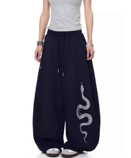 Snake Rhinestone Wide Curve Sweat Pants / 2colors