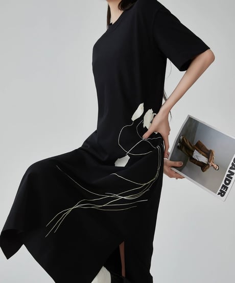 Art Flower Line Maxi Dress