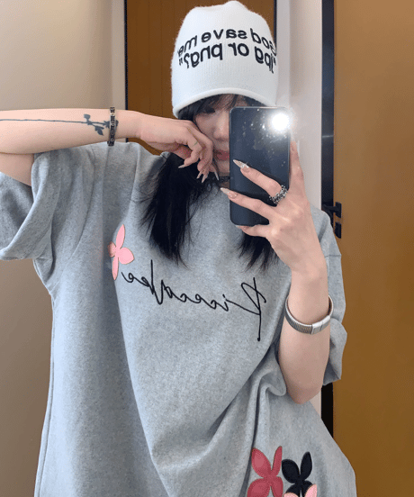Flower Patch Oversized T-Shirt  / 2colors