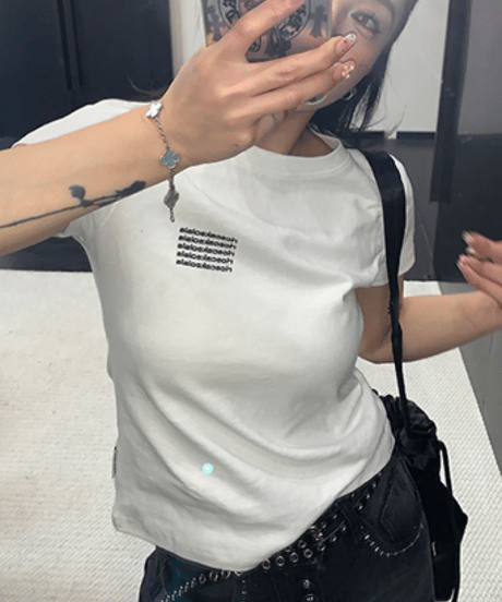 Minimal Logo Slim Fit T-Shirt  / 4colors