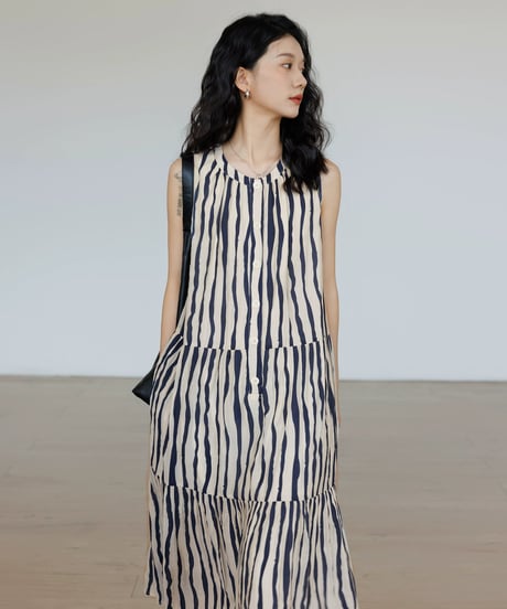 Halter Neck Resort Dress  / 2colors