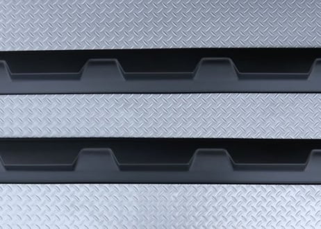 【SILKROAD】 160系プロボックス　サイドステップガード