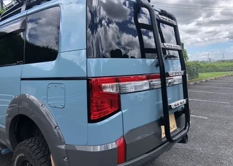 【LANDLIC】 リアラダー　DELICA　D:5　中期型2019-専用