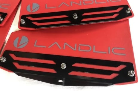 【LANDLIC】 5色設定あり！マッドフラップ 新型デリカ DELICA　D:5　2026-