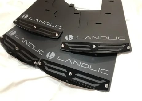 【LANDLIC】 4色設定あり!  マッドフラップ　超新型デリカミニ