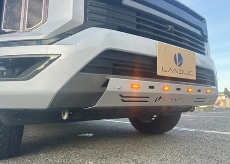 【LANDLIC】 フロントアンダーパネル　デリカ　D:5中期型2019-専用