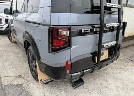 【LANDLIC】 5色設定あり！マッドフラップ 新型デリカ DELICA　D:5　2026-