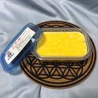 オール　オーガニック建築用みつろうワックス　「塗れちゃうもん」