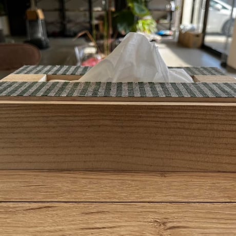 桐と会津木綿のテッシュケース